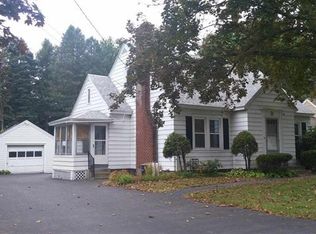101 Horstman Dr, Glenville, NY 12302
