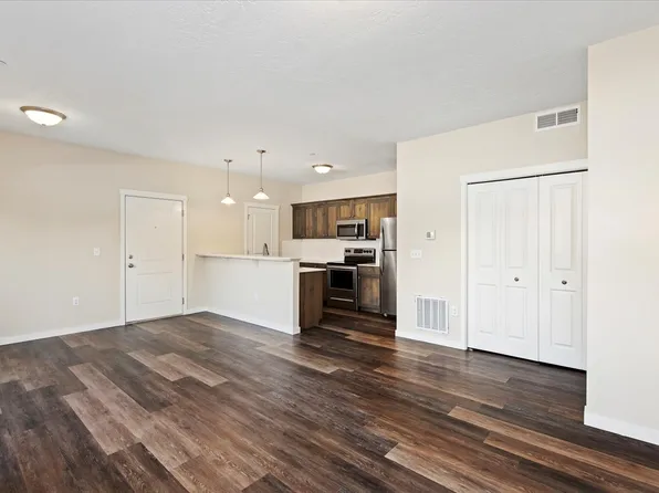 Owyhee Park Apartments, 3022 S Owyhee St #1abe40c8c, Boise, ID 83705