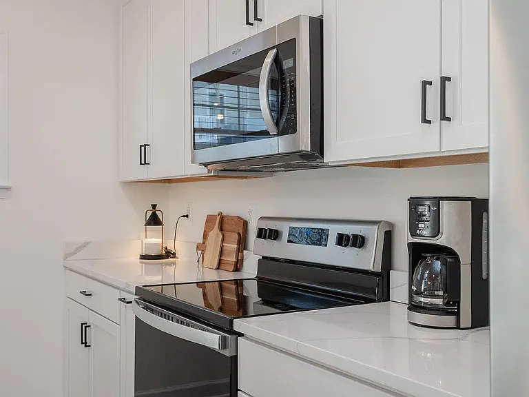 1360 Palomino Trl — Photo 23