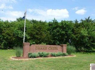 100-101 Torrey Pines Dr, Ledbetter, KY 42058