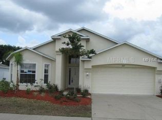 809 Cristelle Jean Dr, Ruskin, FL 33570