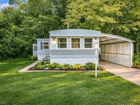 149 Cromwell Dr, Geneva, OH 44041