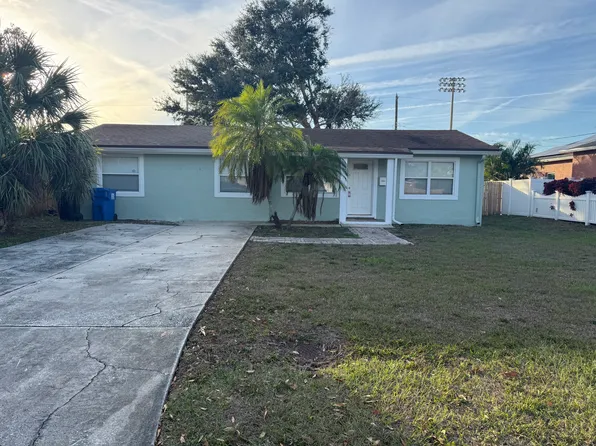 1118 62nd St N, Saint Petersburg, FL 33710