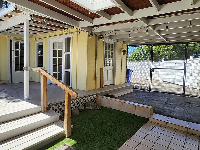 4490 Pomona Ave — Photo 15