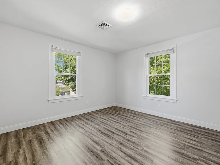 111 Laurel Ct #3 — Photo 11