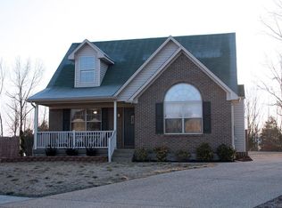 137 Mossy Oak Ct, Shepherdsville, KY 40165