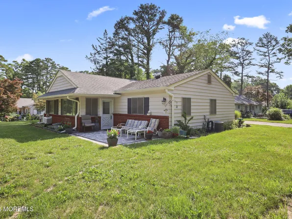 15 A Swan Street, Manchester, NJ 08759