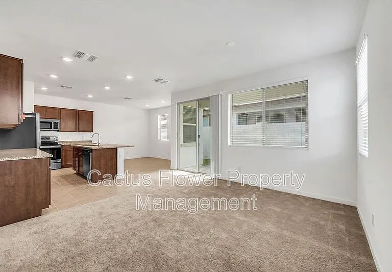 9850 E Tamery Ave — Photo 3