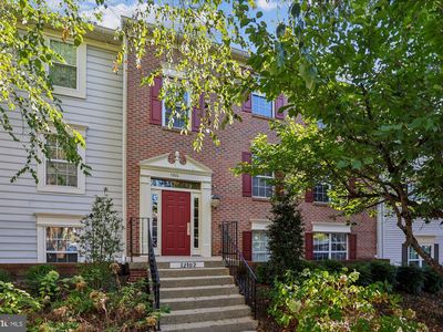 12102 Greenway Ct APT 101, Fairfax, VA, 22033