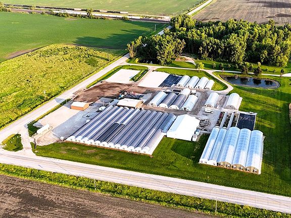 Story County, Iowa Commercial Greenhouses 30