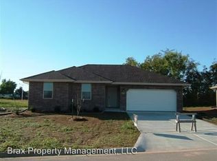 844 W Lorenza Dr, Nixa, MO 65714