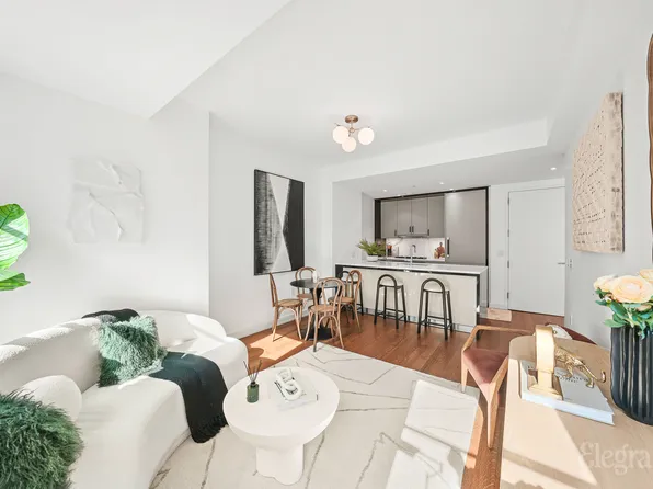 261 West 25th Street GRNDC image 2 of 17