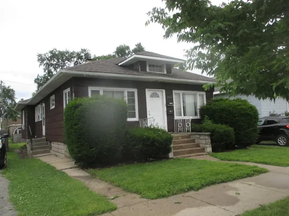 2711 164th Pl, Hammond, IN 46323