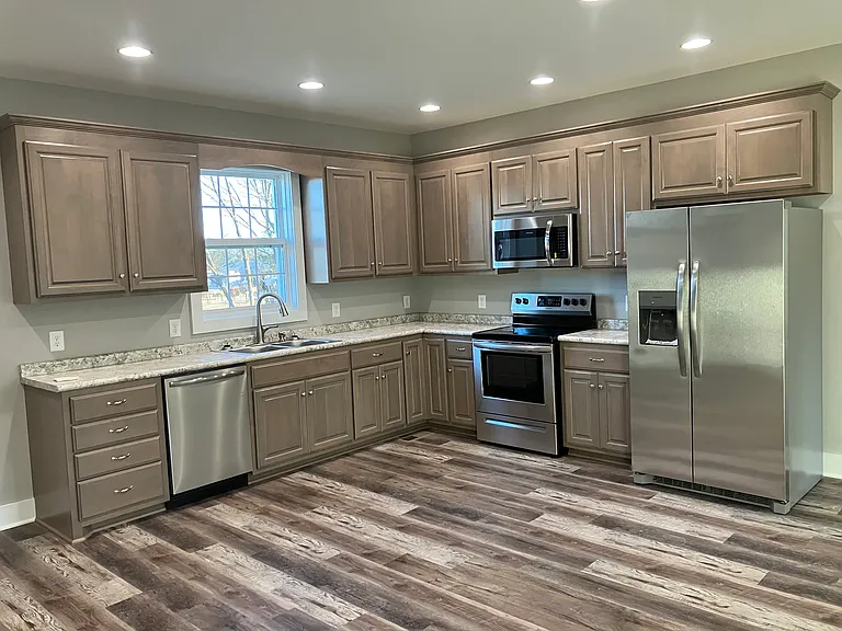 4668 Old Manchester Hwy #4668 — Photo 2