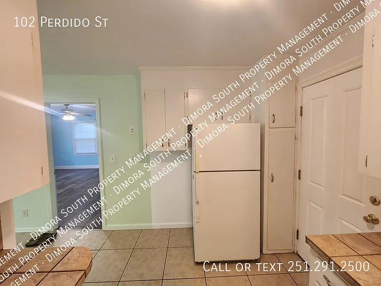 102 Perdido St — Photo 14