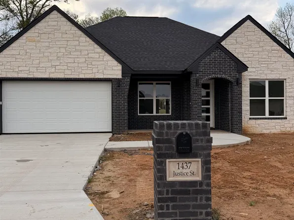 1437 Justice St, Jacksonville, AR 72076