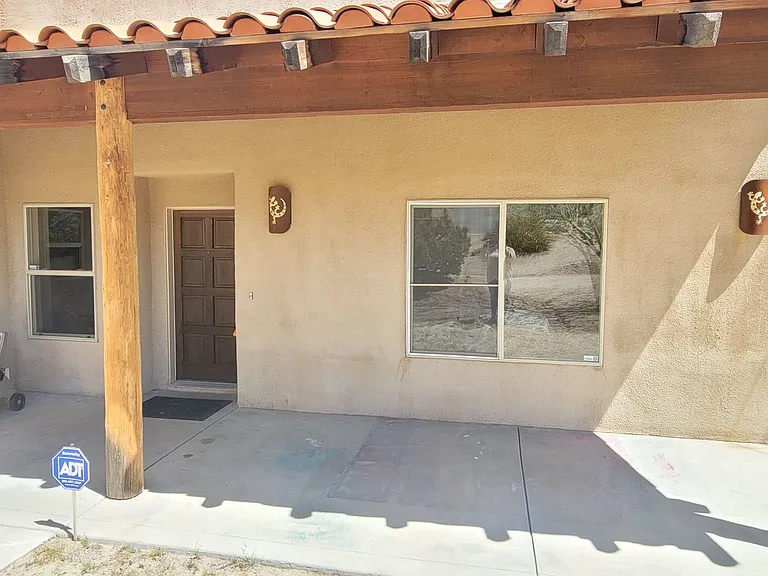 6231 Mirlo Rd — Photo 16