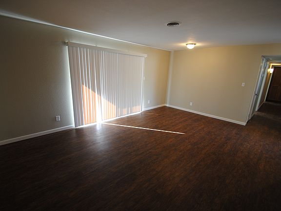 3rd image of 3745 Wrigley Cir