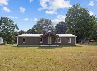 104 Lee Dr, Dickson, TN 37055