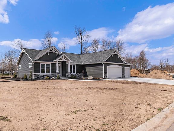 3rd image of 58583 Sheena Ln