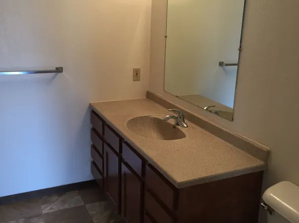 Fairwinds Apartments