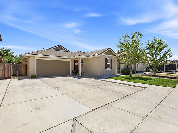 2nd image of 2923 Kings Way