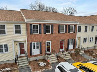 Fox Hollow at Wellinton H, Manchester, NH 03104