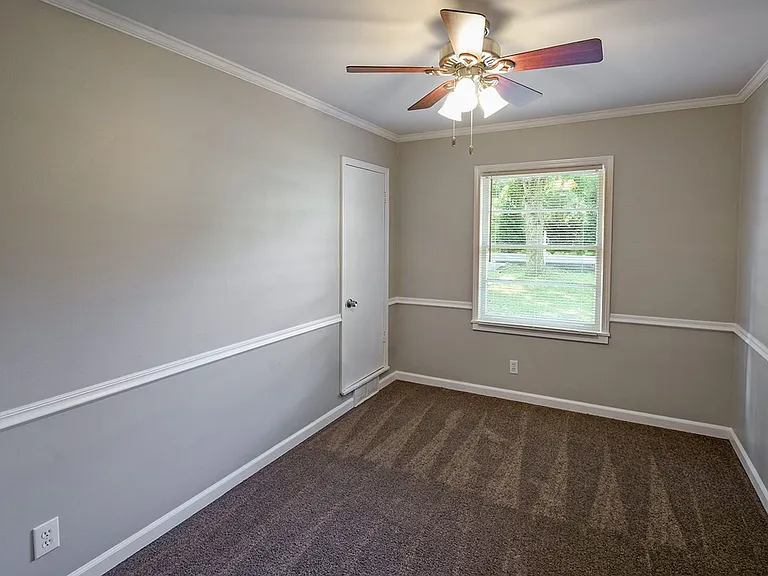 5360 Blackwell St — Photo 10