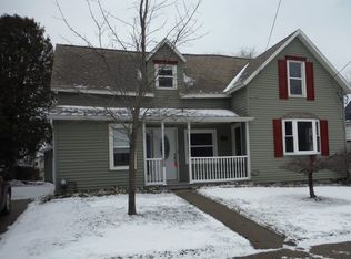 59 Carrington St, Harbor Beach, MI 48441