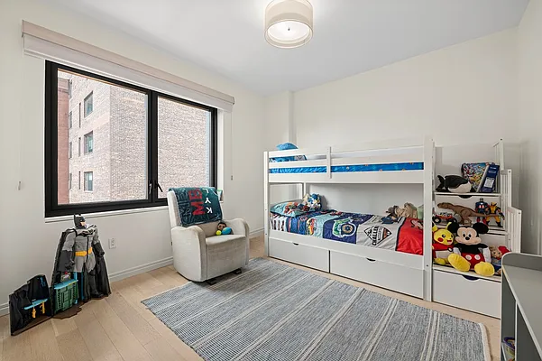 Rented by Corcoran | media 28