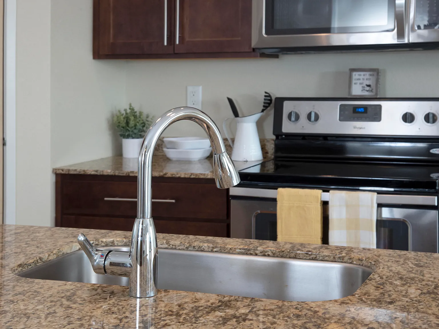 The Gardens Apartments — Photo 3