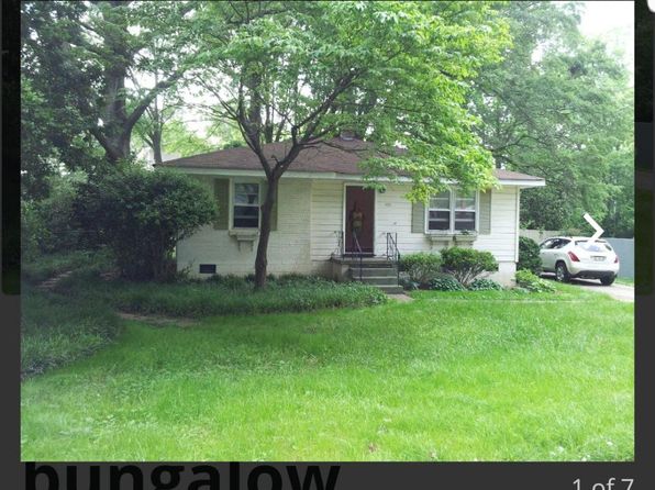 901 McLinden Ave SE