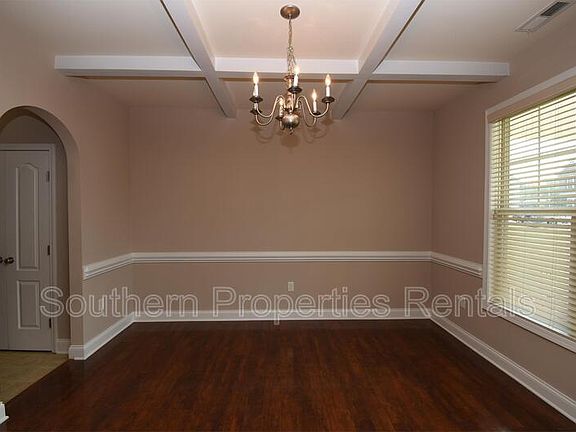 4th image of 148 S Prince Henry Way