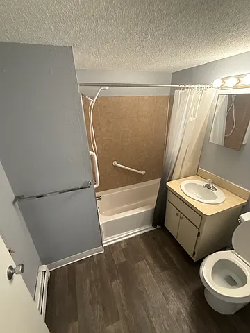 230 S Main St #&-225 — Photo 11