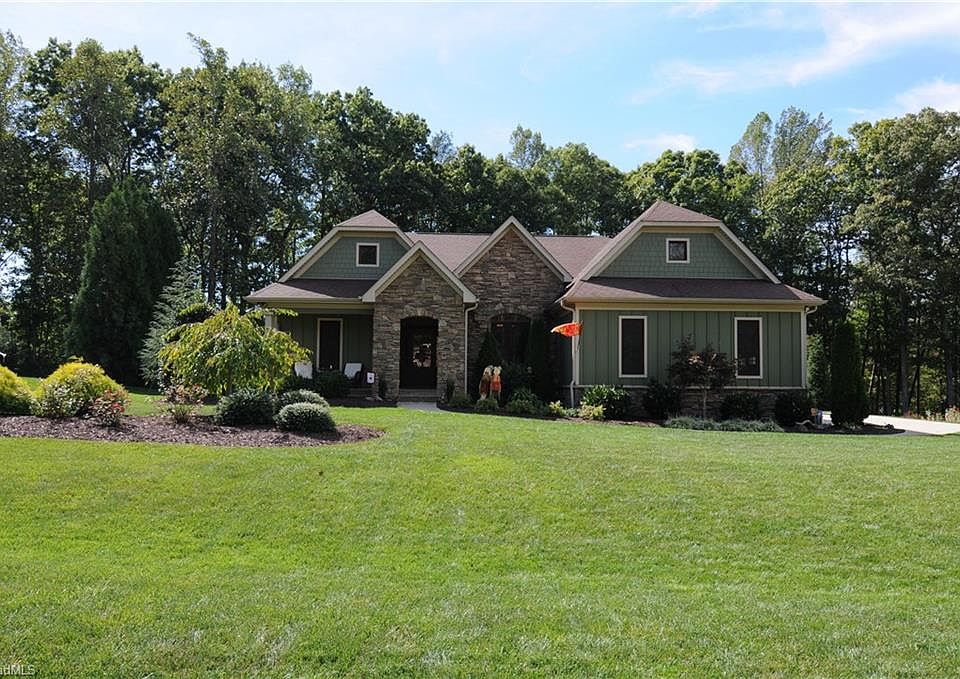 1st image of 180 Topside Ct