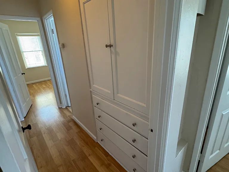1750 Chestnut Ave — Photo 16
