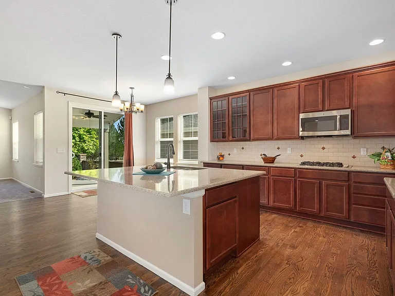 4002 Wild Elm Way — Photo 17