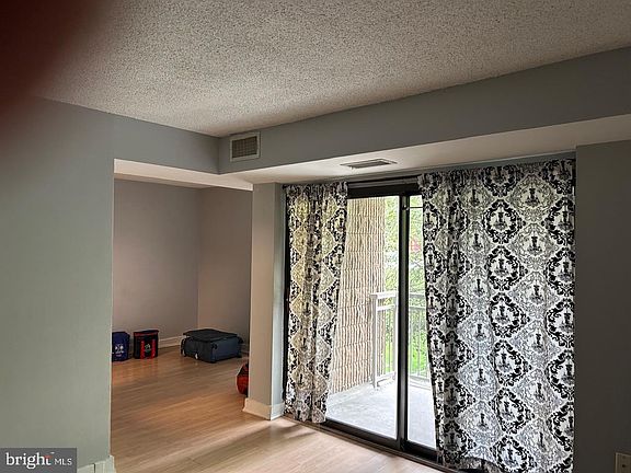 5th image of 5903 Tamar Dr Unit 5