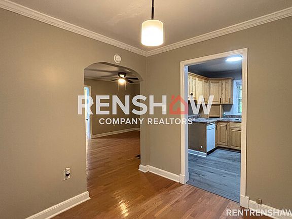 5th image of 1055 Vaughn Rd