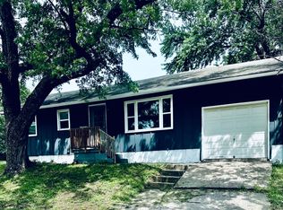 7301 S Benton Ave, Kansas City, MO 64132