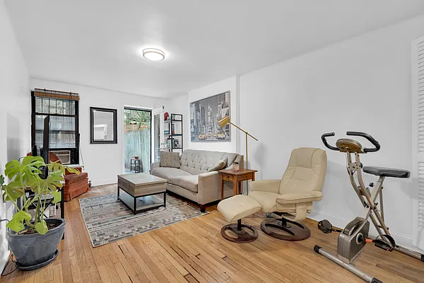 Rented by Corcoran | media 7