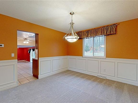 4th image of 12720 Woodridge Dr