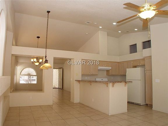 3rd image of 7740 Rockfield Dr
