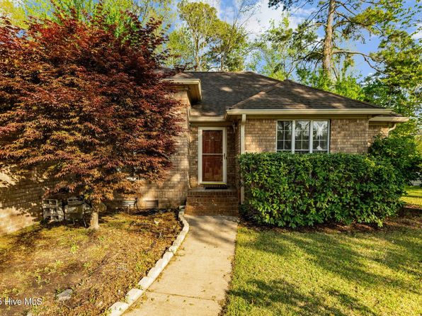 131 Norbury Dr, New Bern, NC 28562