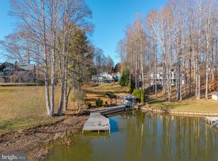 15408 Sunset Harbour Blvd, Mineral, VA 23117