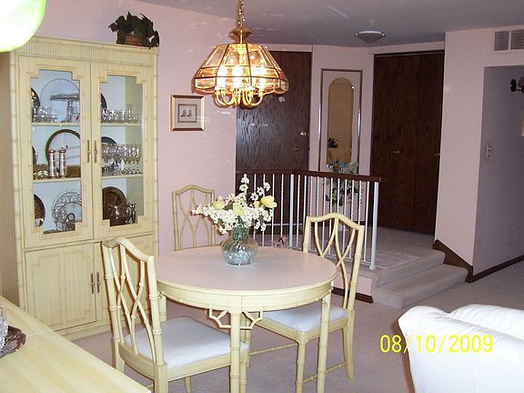 4th image of 7933 W Golf Dr APT 2a