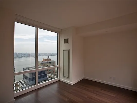 Rented by DSA Realty | media 23