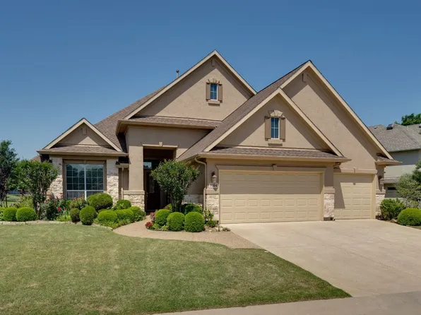 9104 Grandview Dr, Denton, TX 76207
