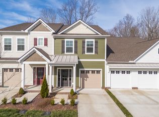 1013 Sweetleaf Dr, Franklin, TN 37064