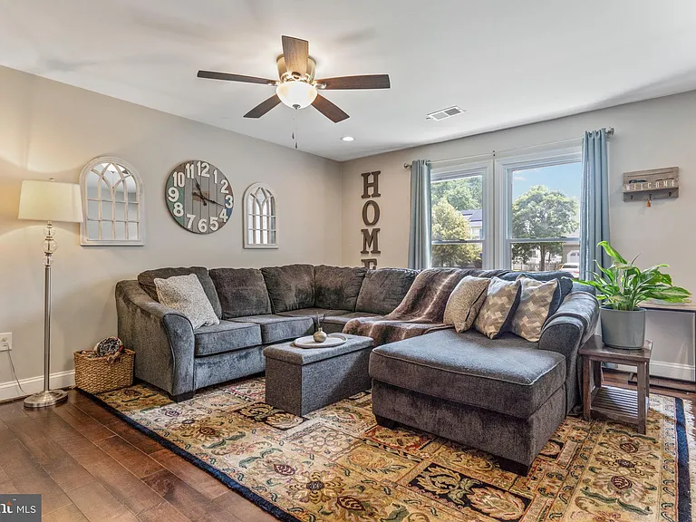 7828 Citadel Dr — Photo 7